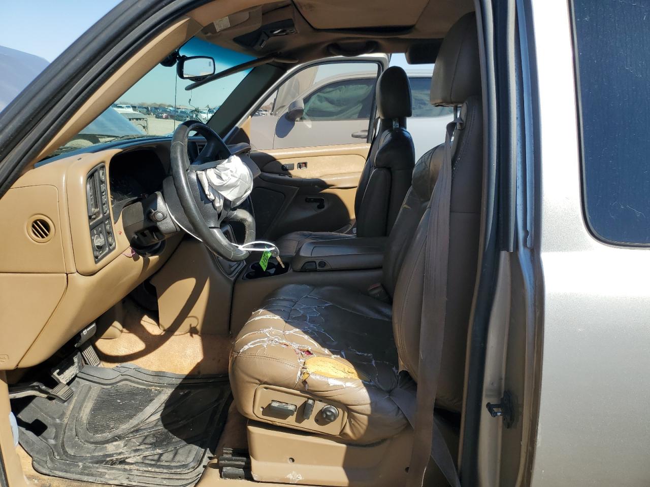 2000 Chevrolet Silverado K1500 VIN: 2GCEK19T7Y1190334 Lot: 63874765