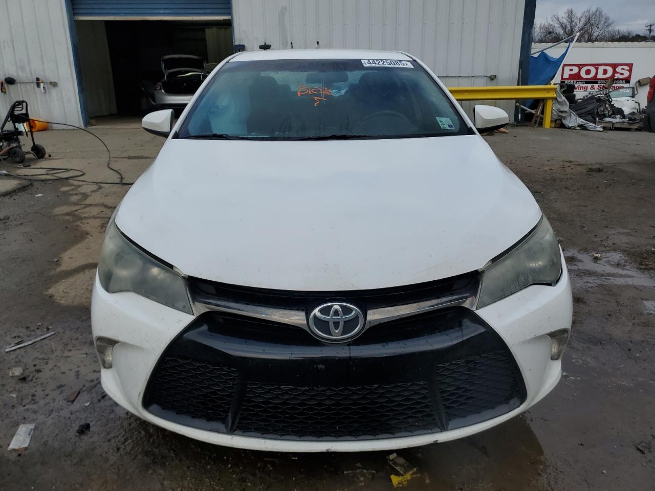 2016 Toyota Camry - Image 5