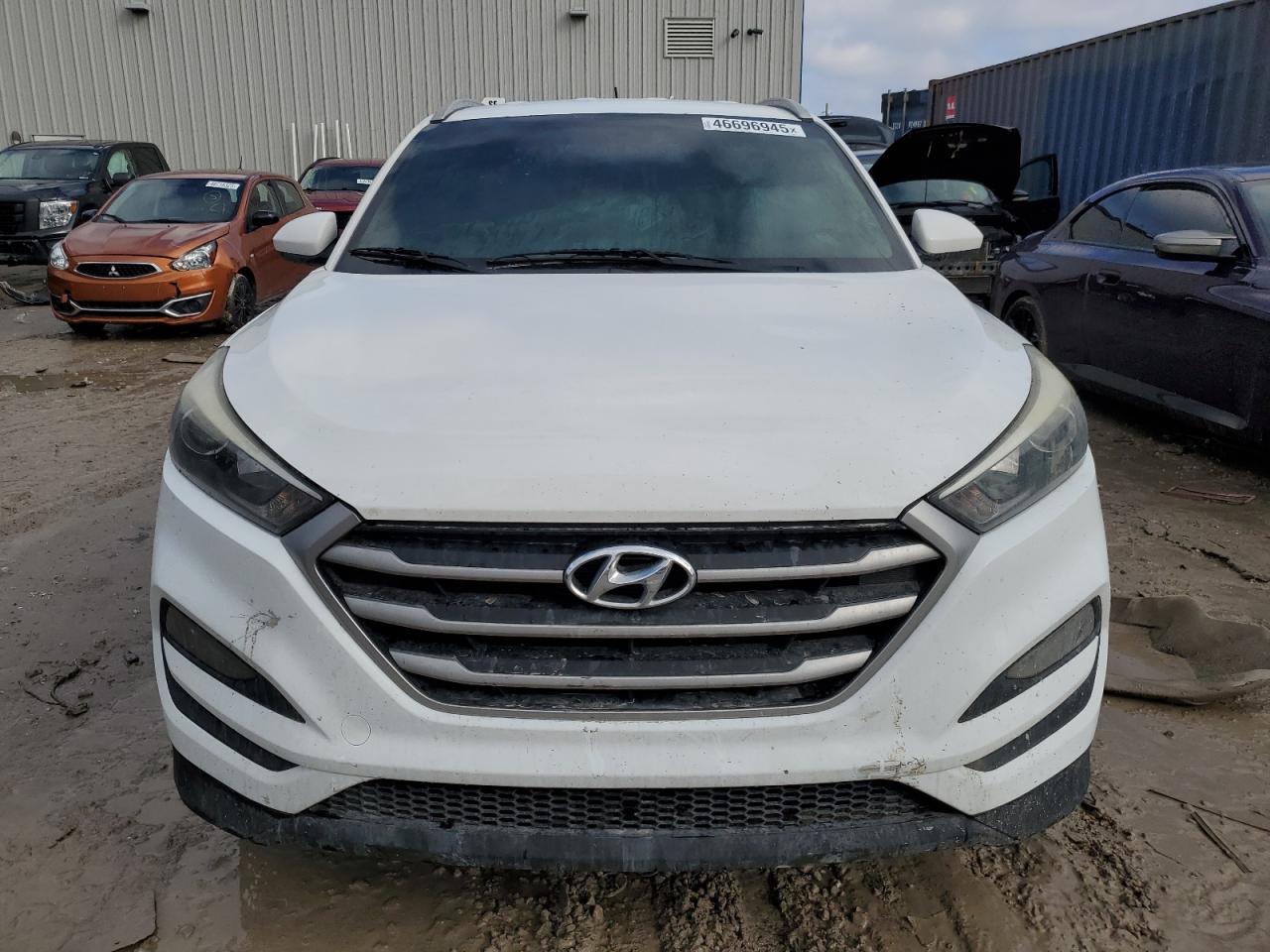2017 Hyundai Tucson - Image 5