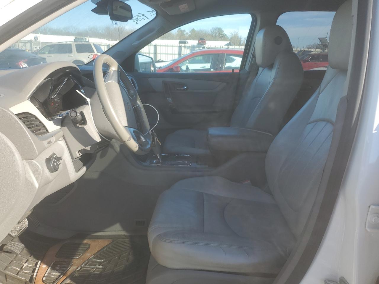 2015 Chevrolet Traverse - Image 7