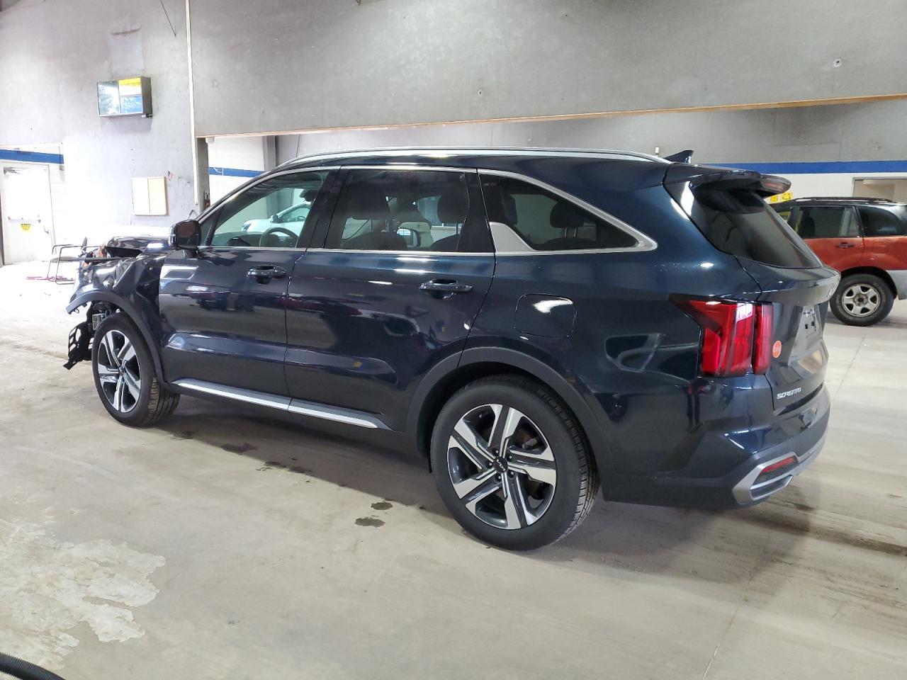 2023 Kia Sorento - Image 2