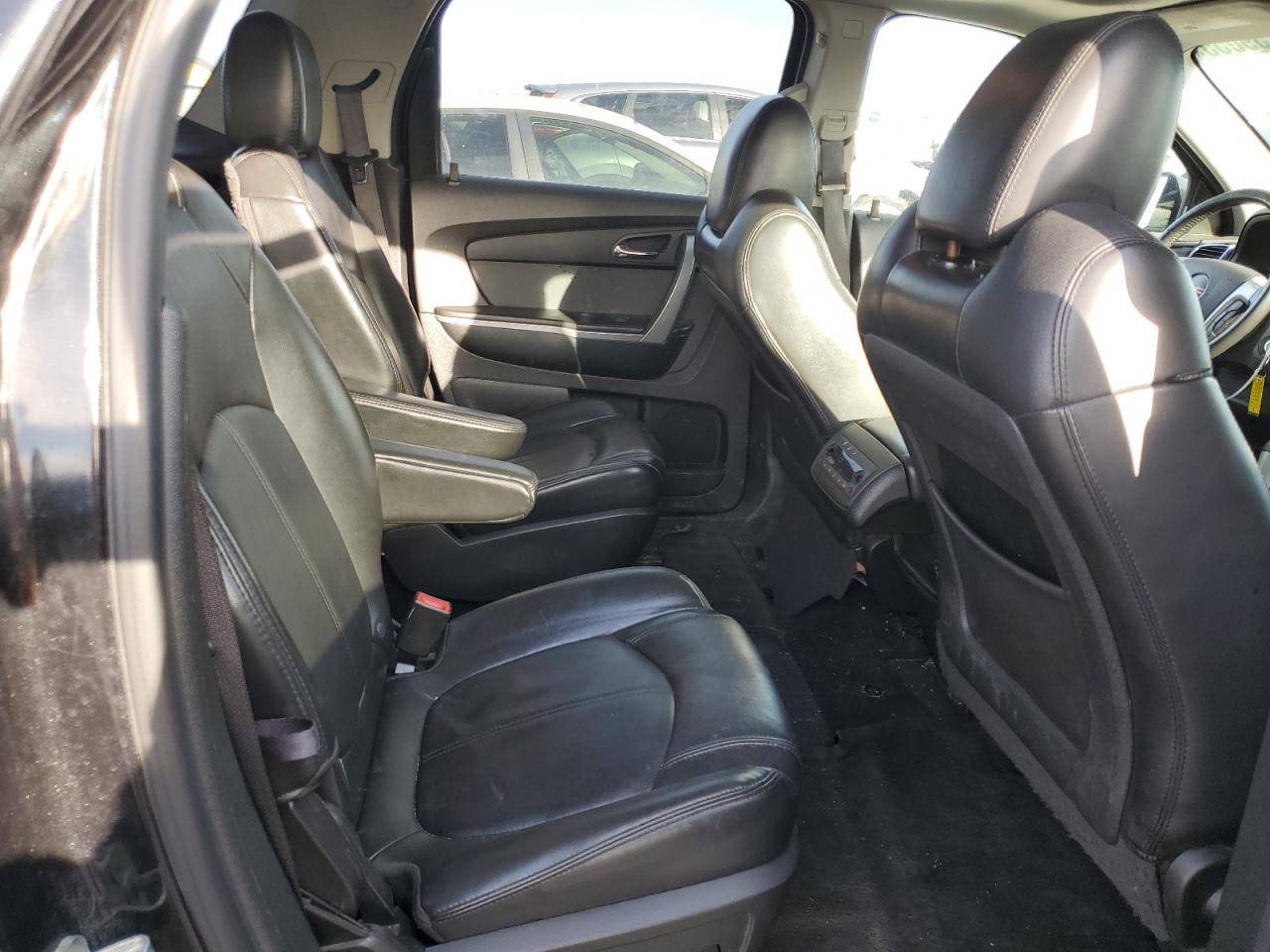 2012 GMC Acadia - Image 10