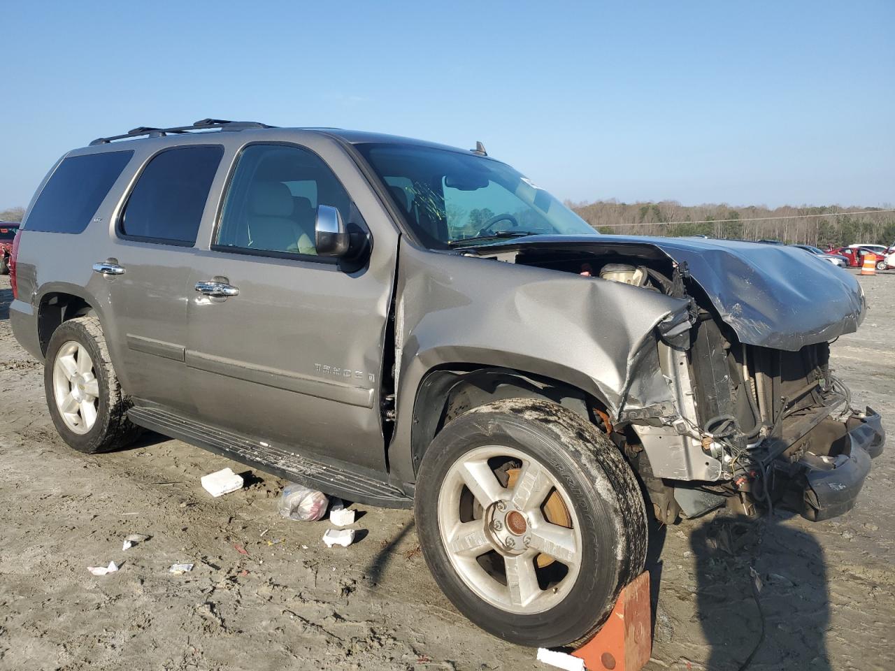 2007 Chevrolet Tahoe - Image 4