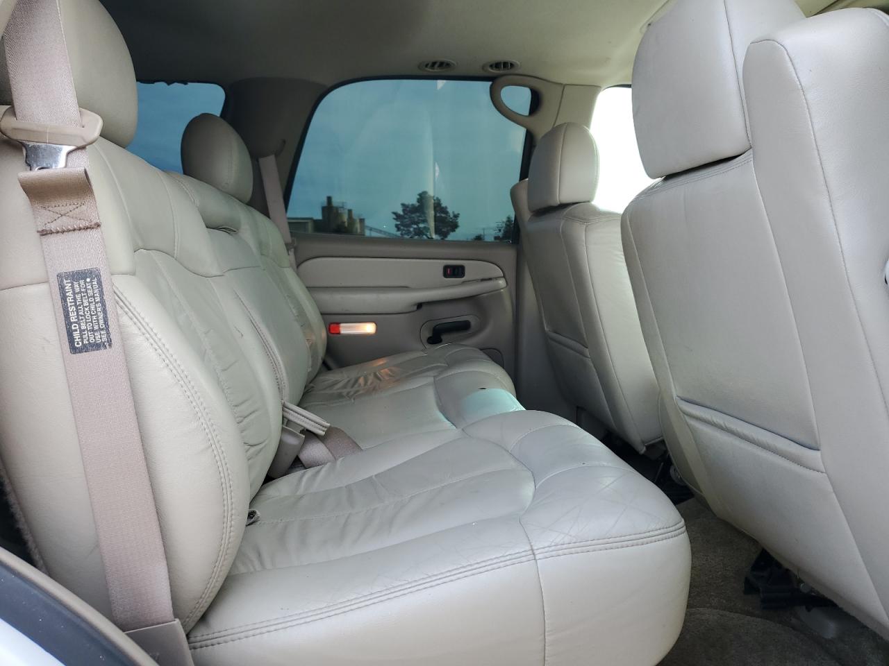 2001 Chevrolet Tahoe K1500 VIN: 1GNEK13T21R112606 Lot: 45729635