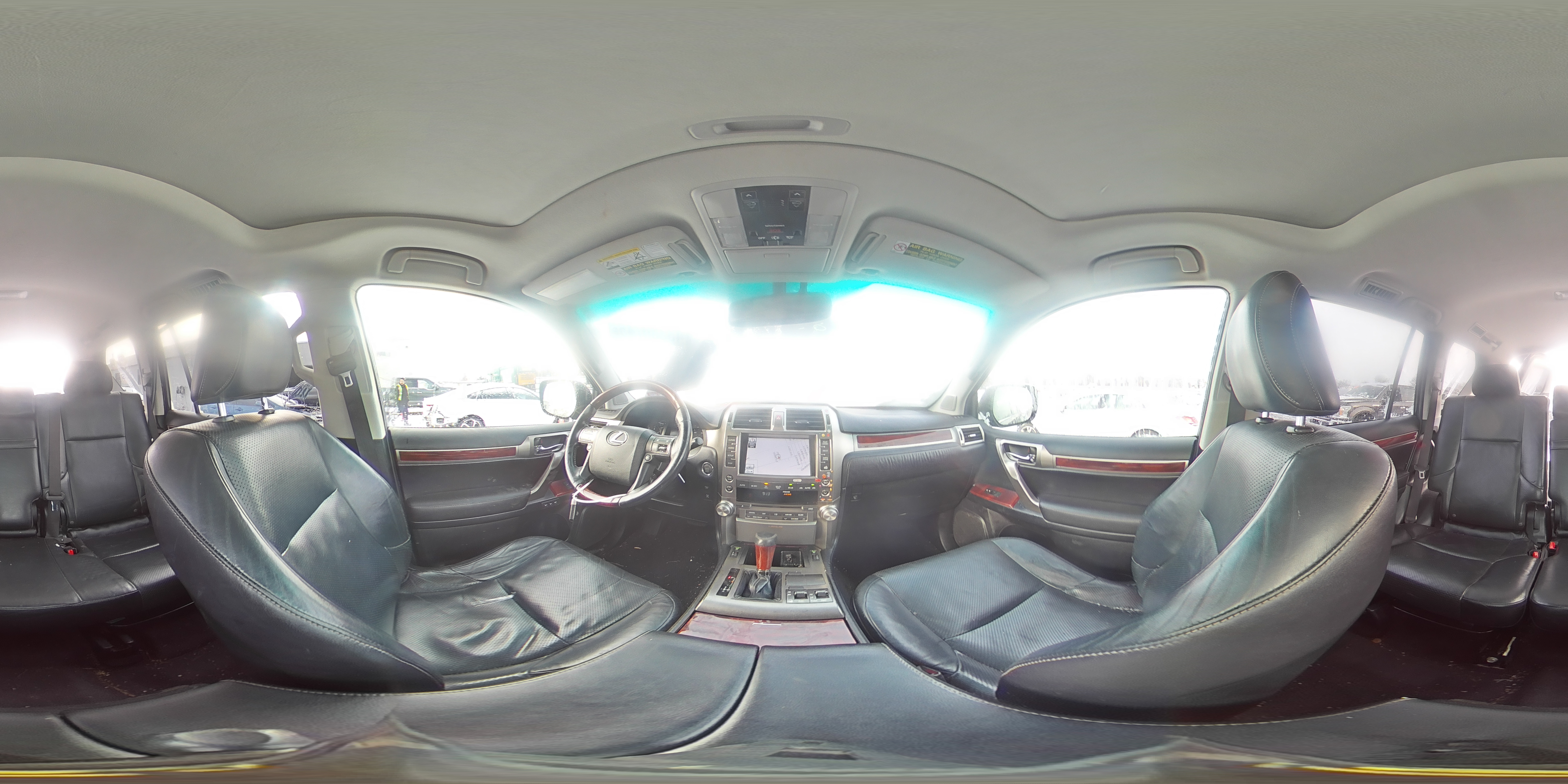 2012 Lexus GX - Image 16