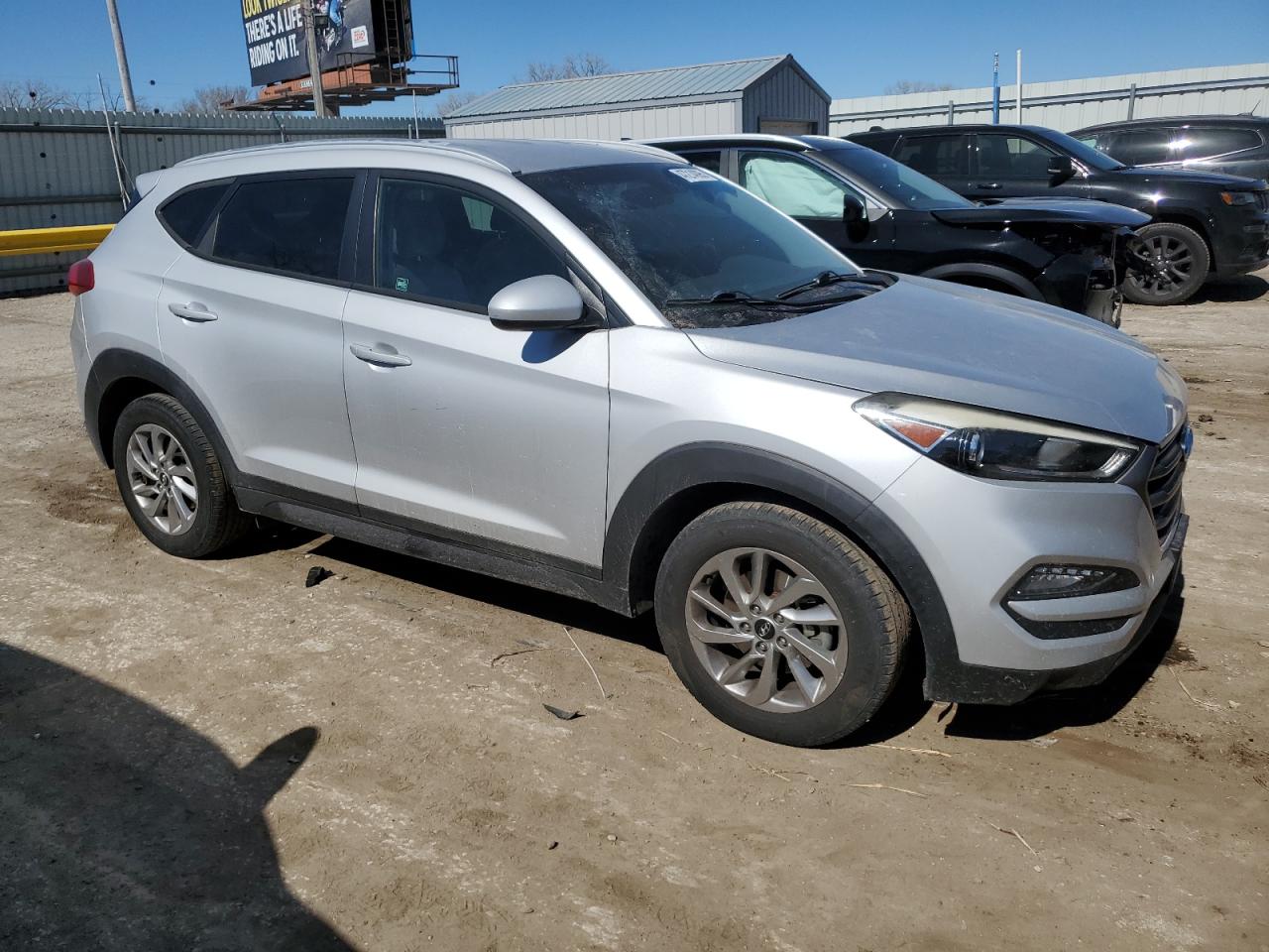 2016 Hyundai Tucson - Image 4