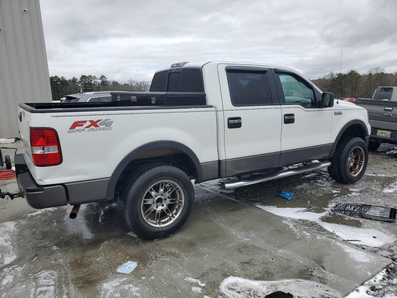 2006 Ford F-150 - Image 3