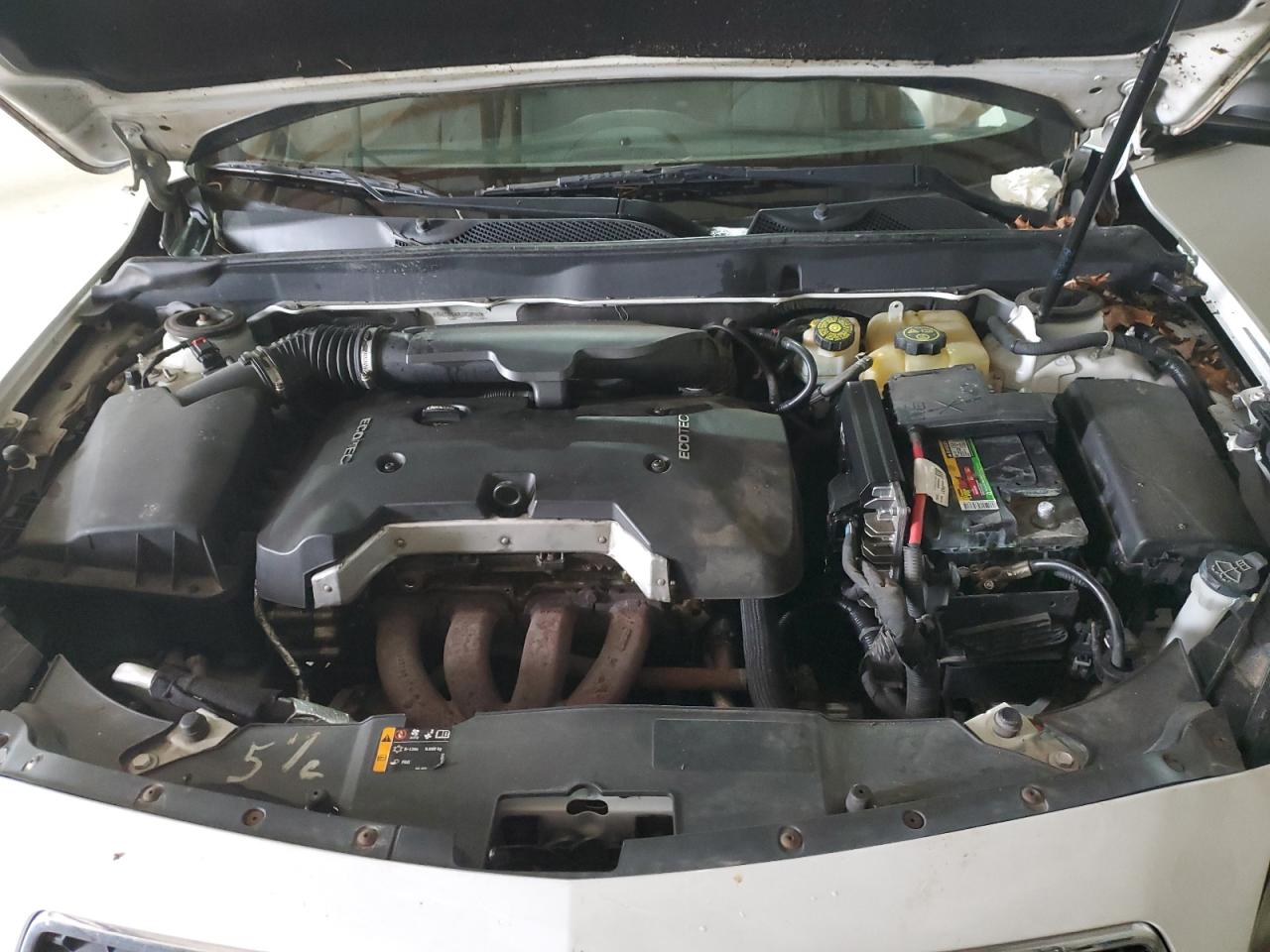 2013 Chevrolet Malibu - Image 11