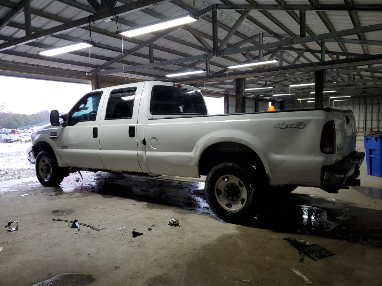 2006 Ford F250 - Image 2