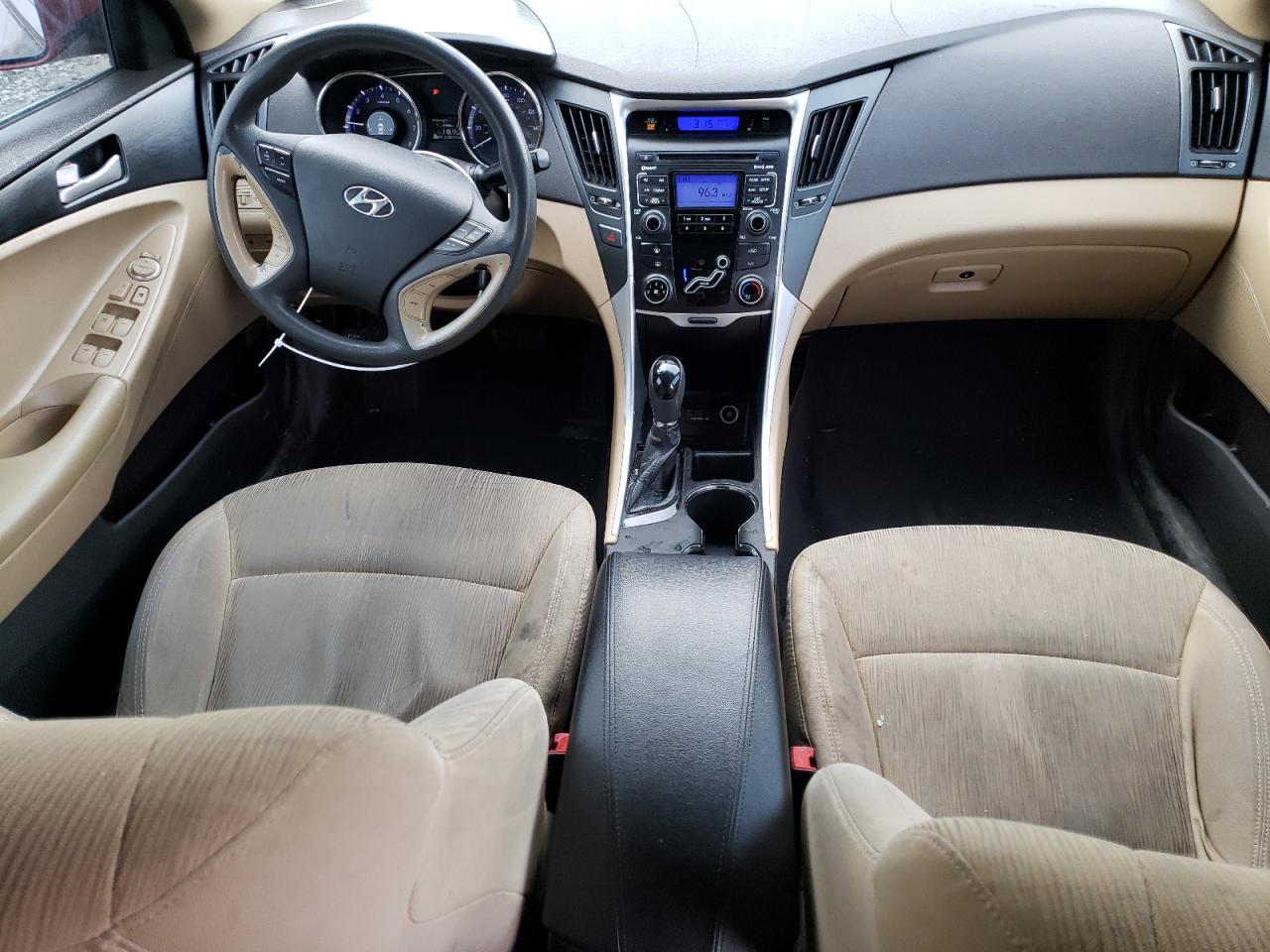 2011 Hyundai Sonata - Image 8