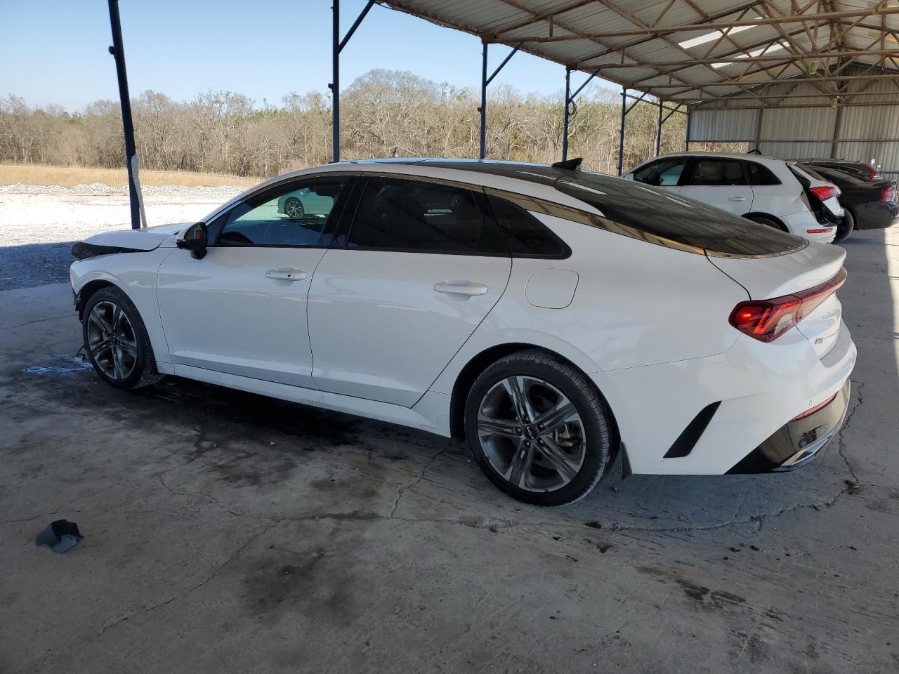 2022 Kia K5 - Image 2