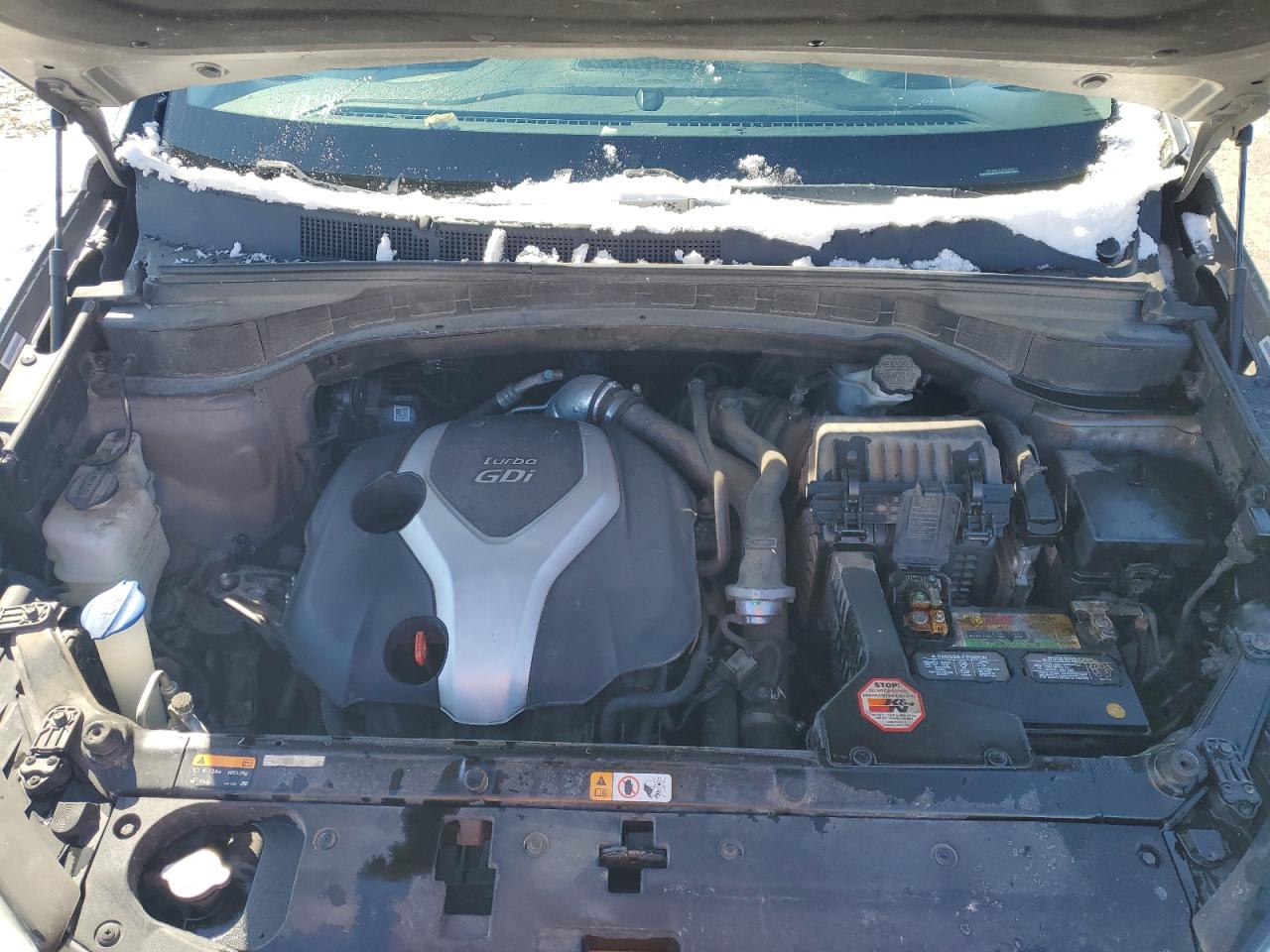 2015 Hyundai Santa Fe - Image 11