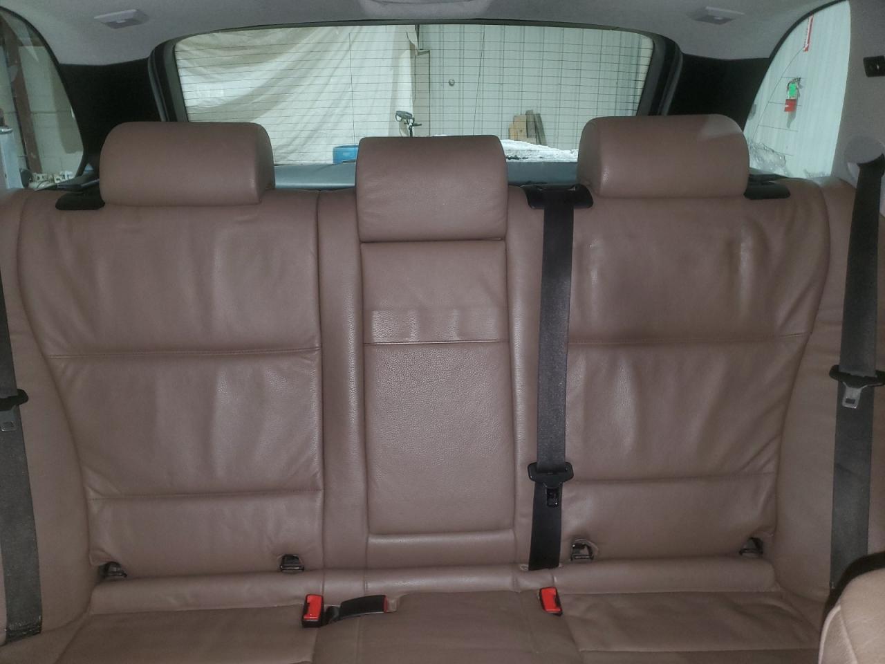 2005 BMW X5 - Image 10