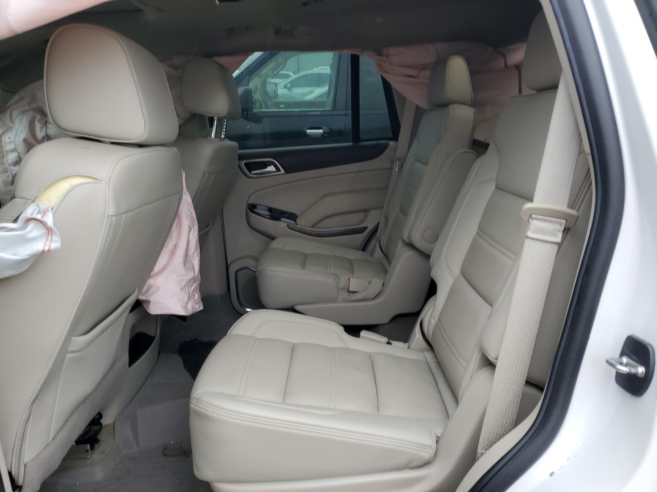 2018 GMC Yukon - Image 11
