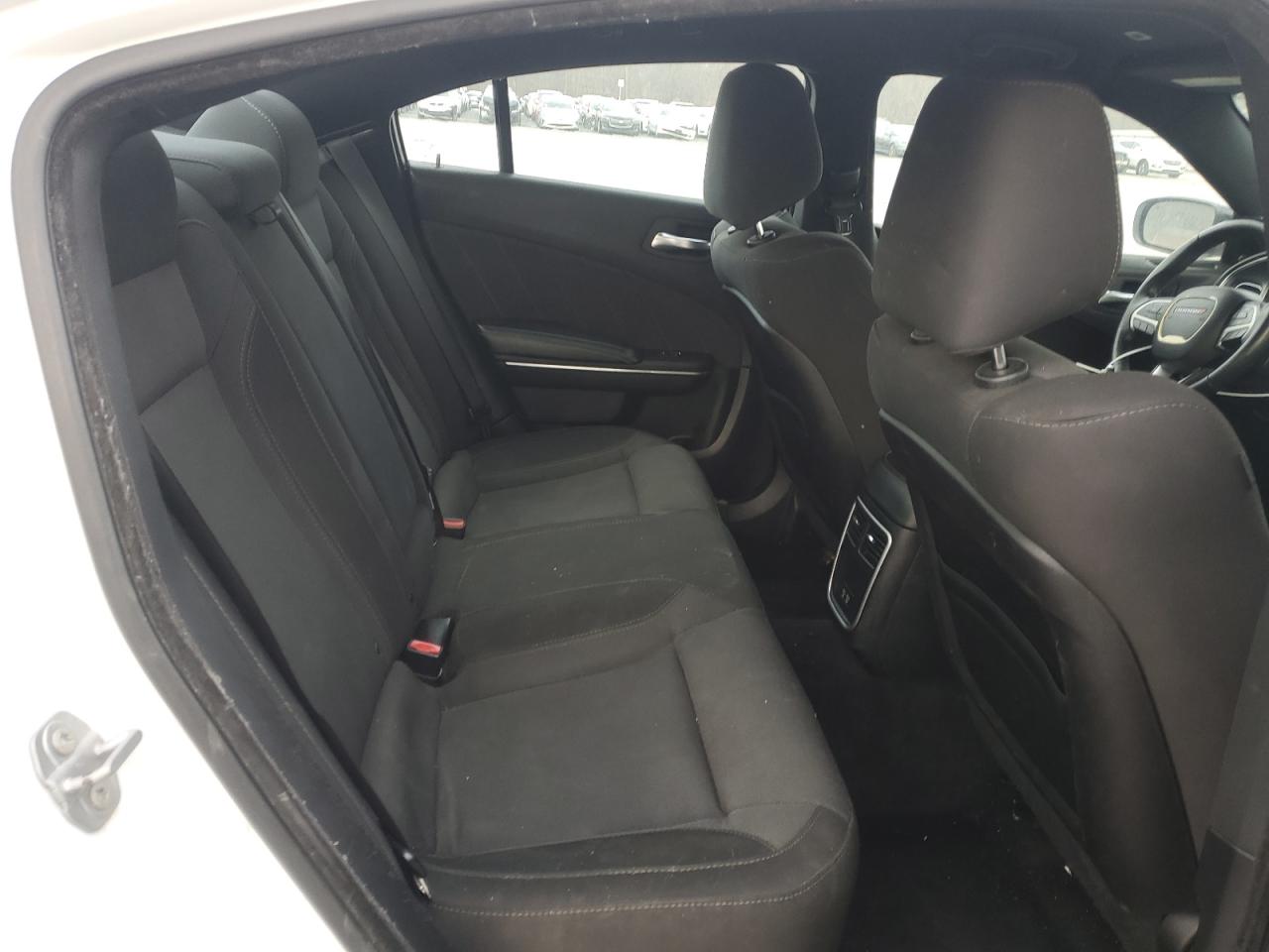 2017 Dodge Charger - Image 11