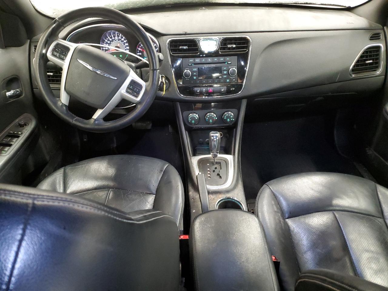 2012 Chrysler 200 - Image 8