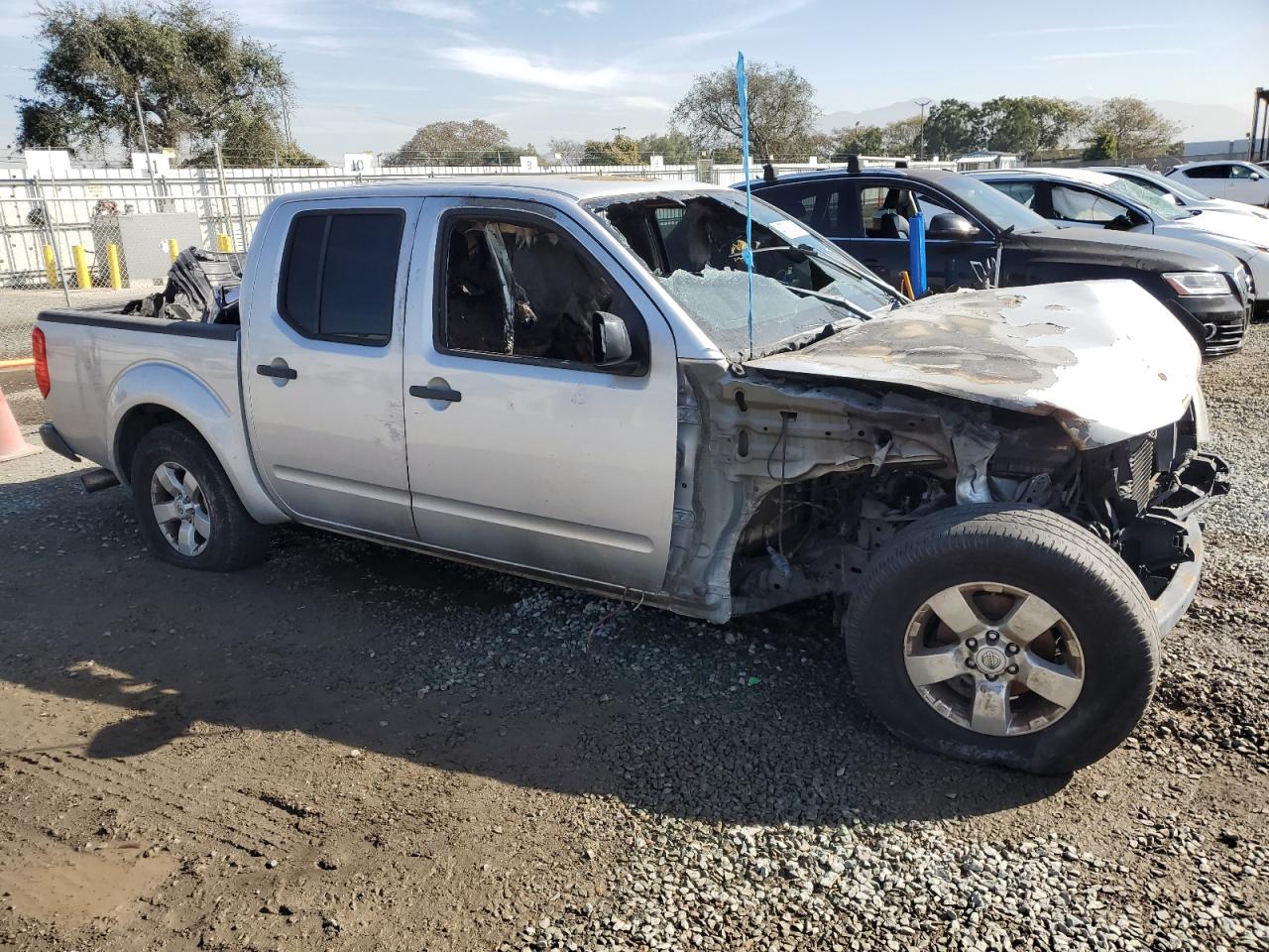 2012 Nissan Navara (Frontier) - Image 4
