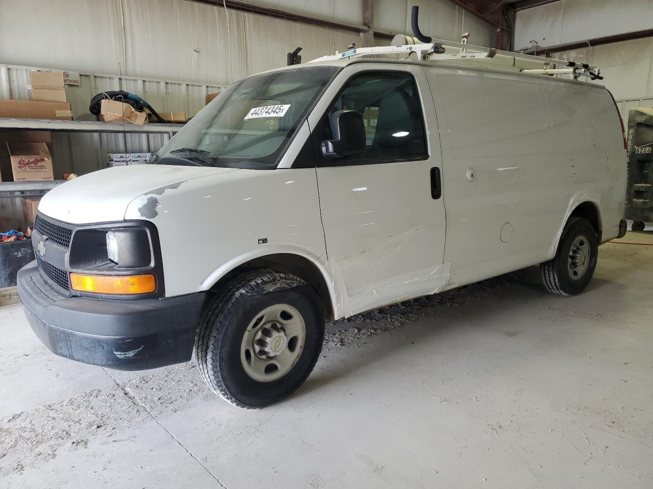 2012 Chevrolet Express - Image 1