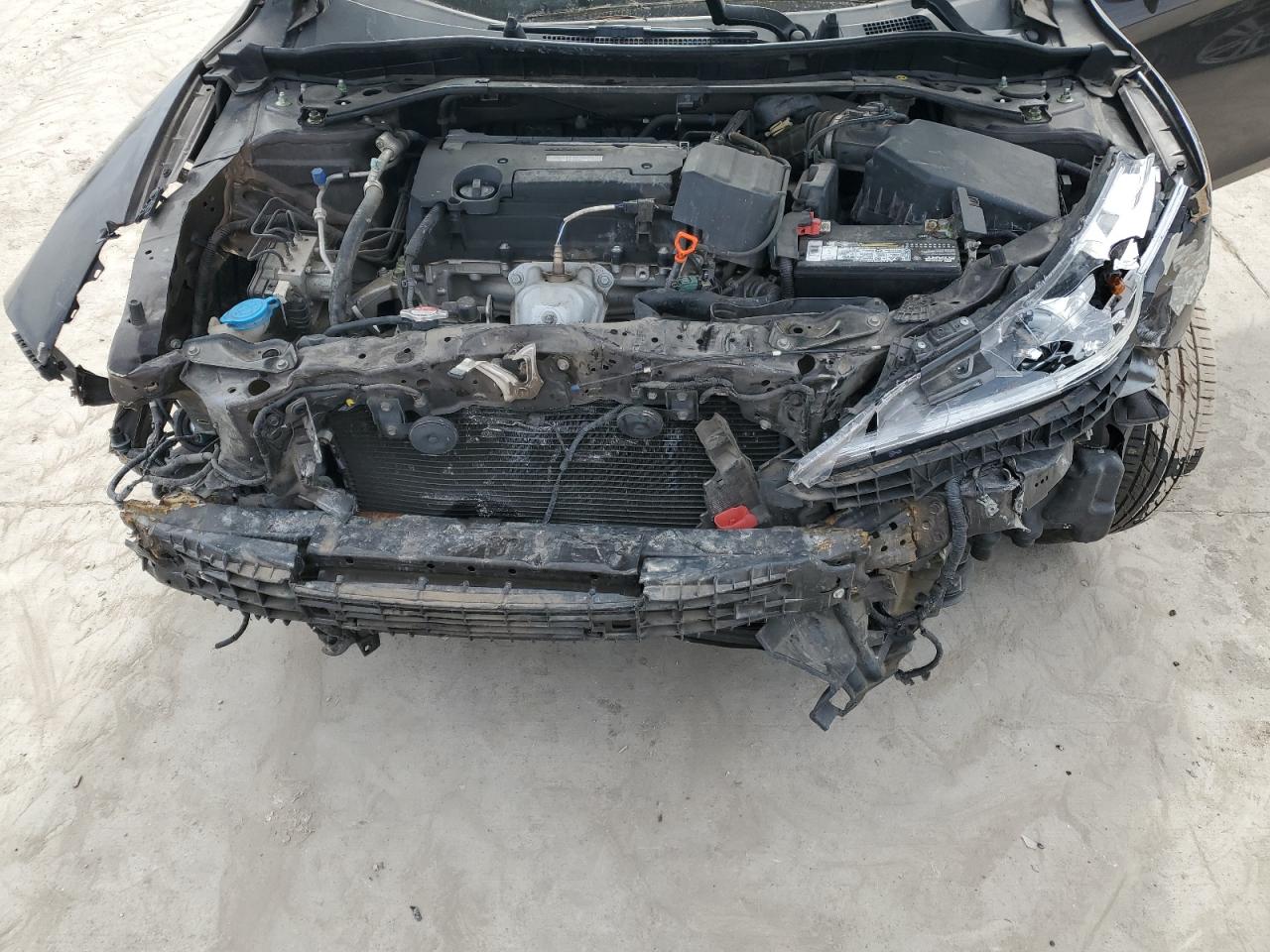 2017 Honda Accord - Image 11