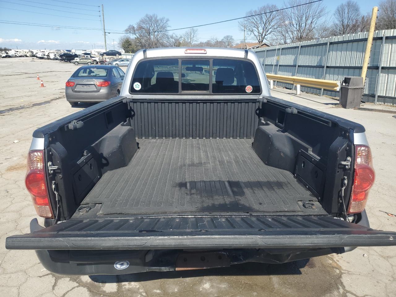 2006 Toyota Tacoma - Image 6