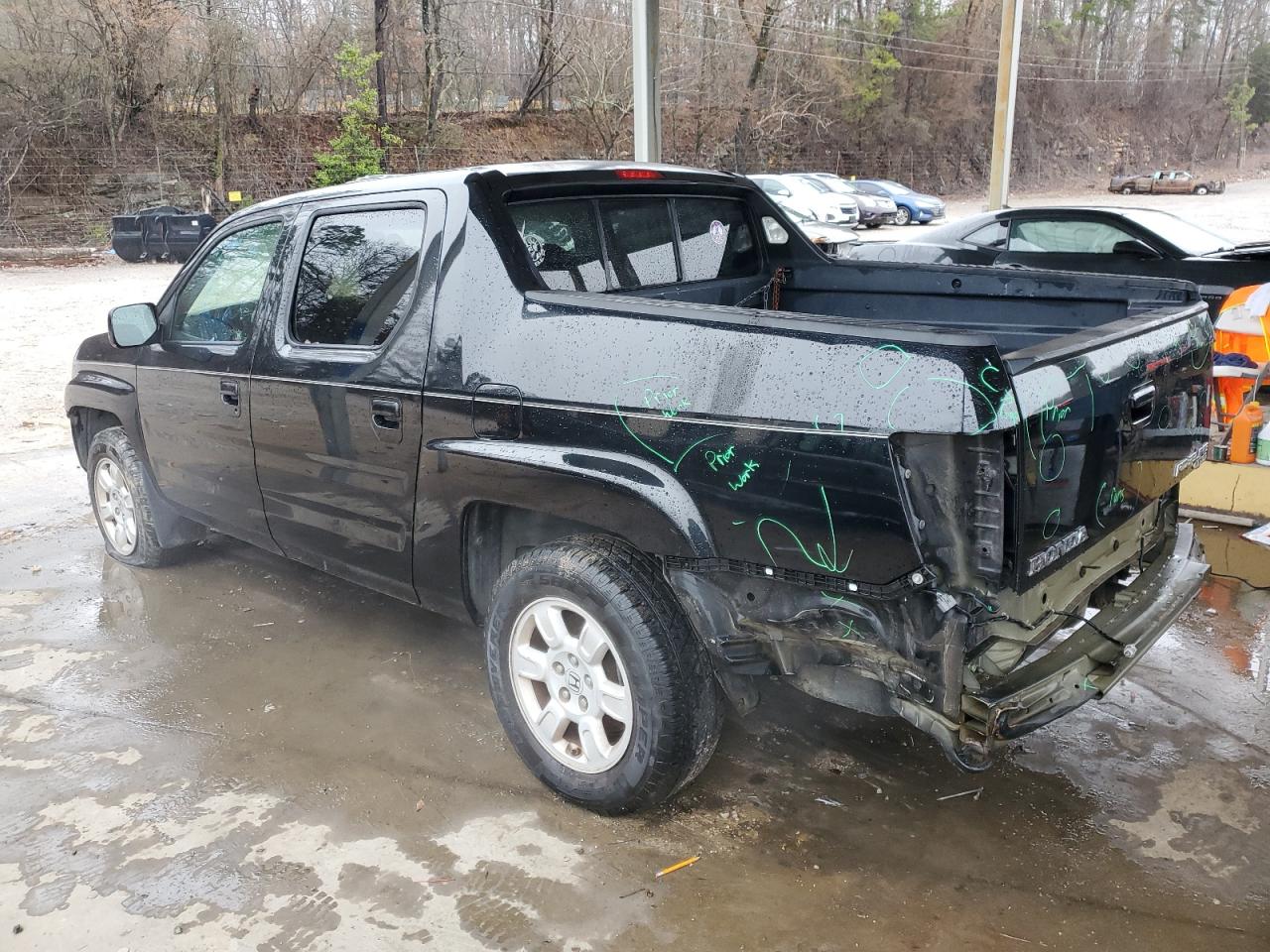 2007 Honda Ridgeline - Image 2