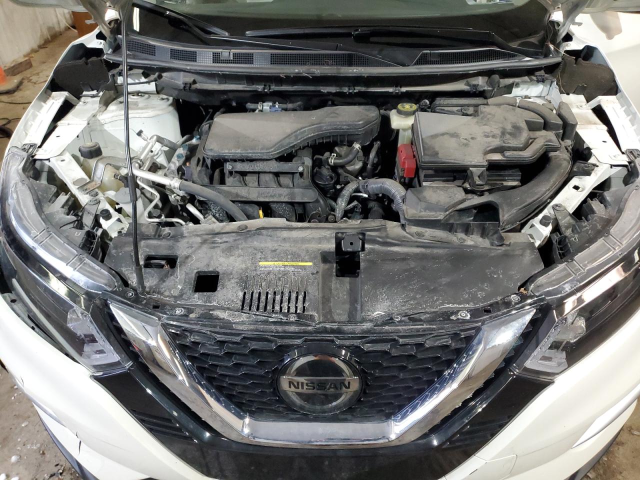 2020 Nissan Rogue - Image 11