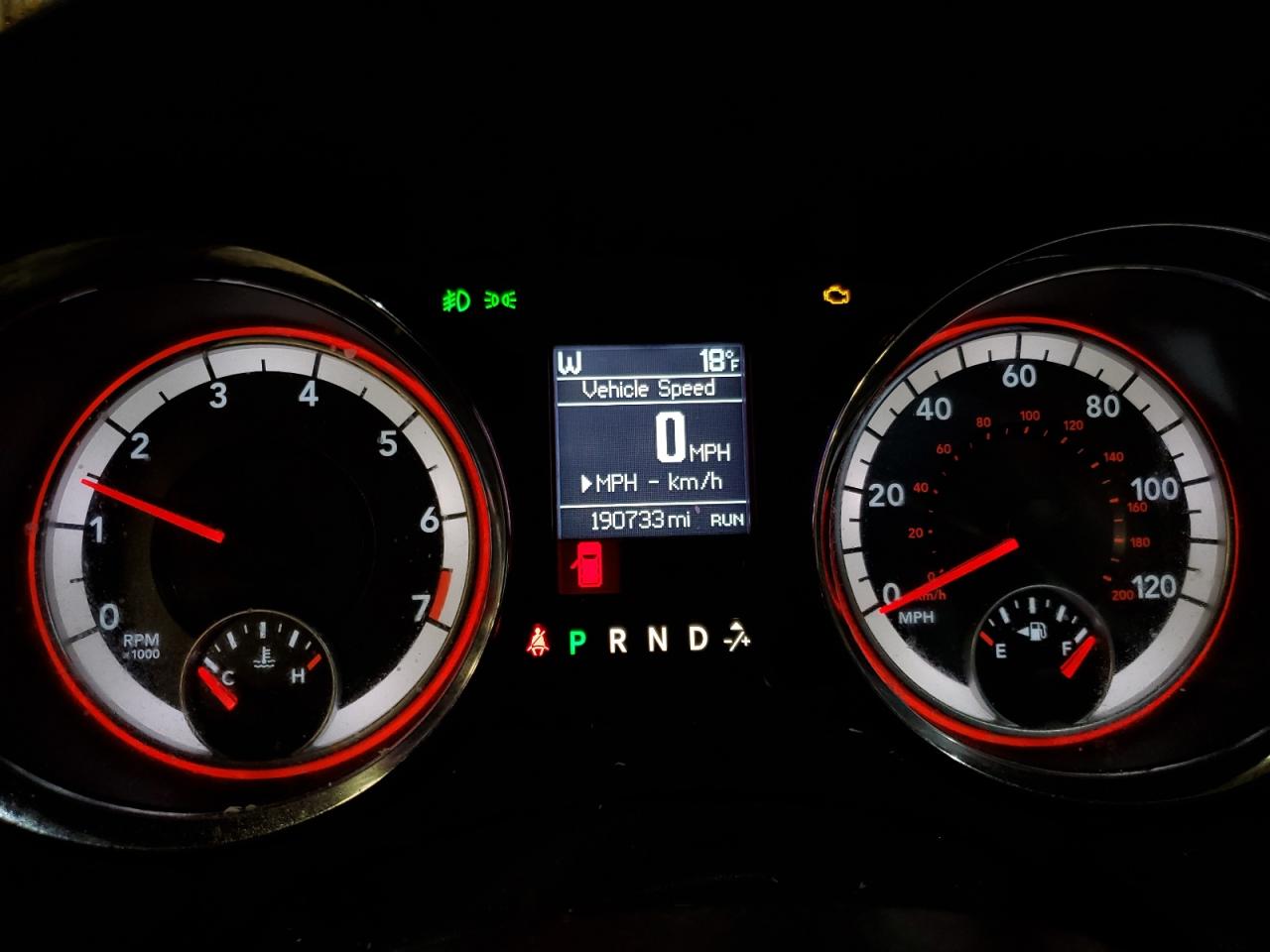 2015 Dodge Caravan - Image 9
