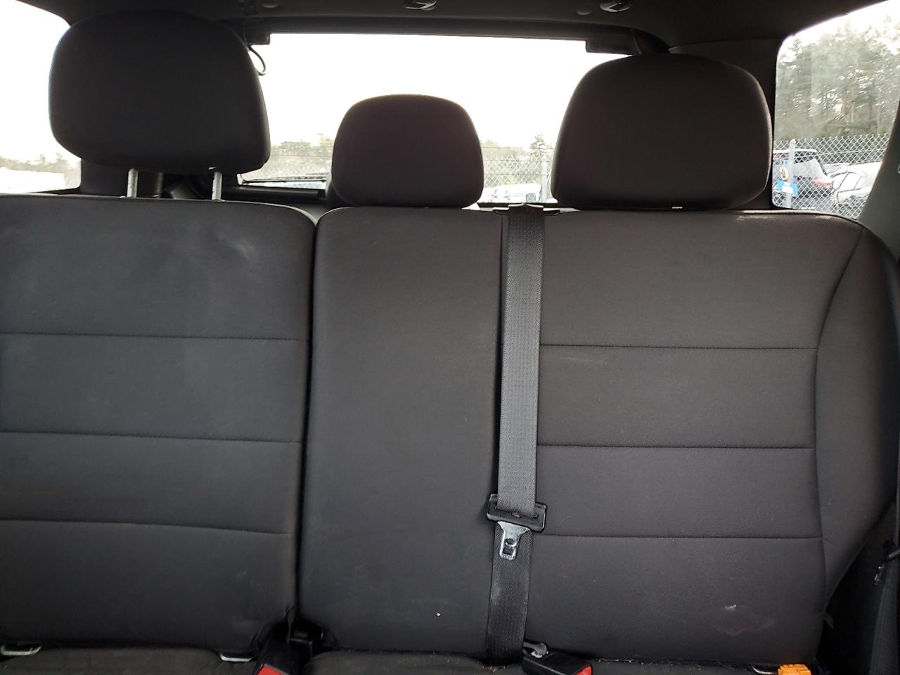 2011 Ford Escape - Image 10