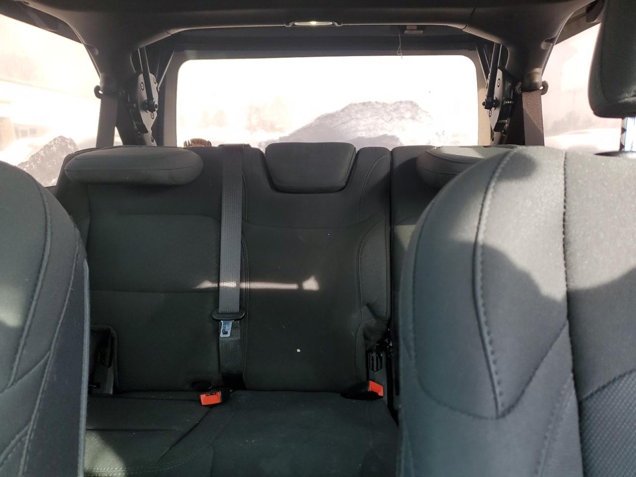 2019 Jeep Wrangler - Image 10