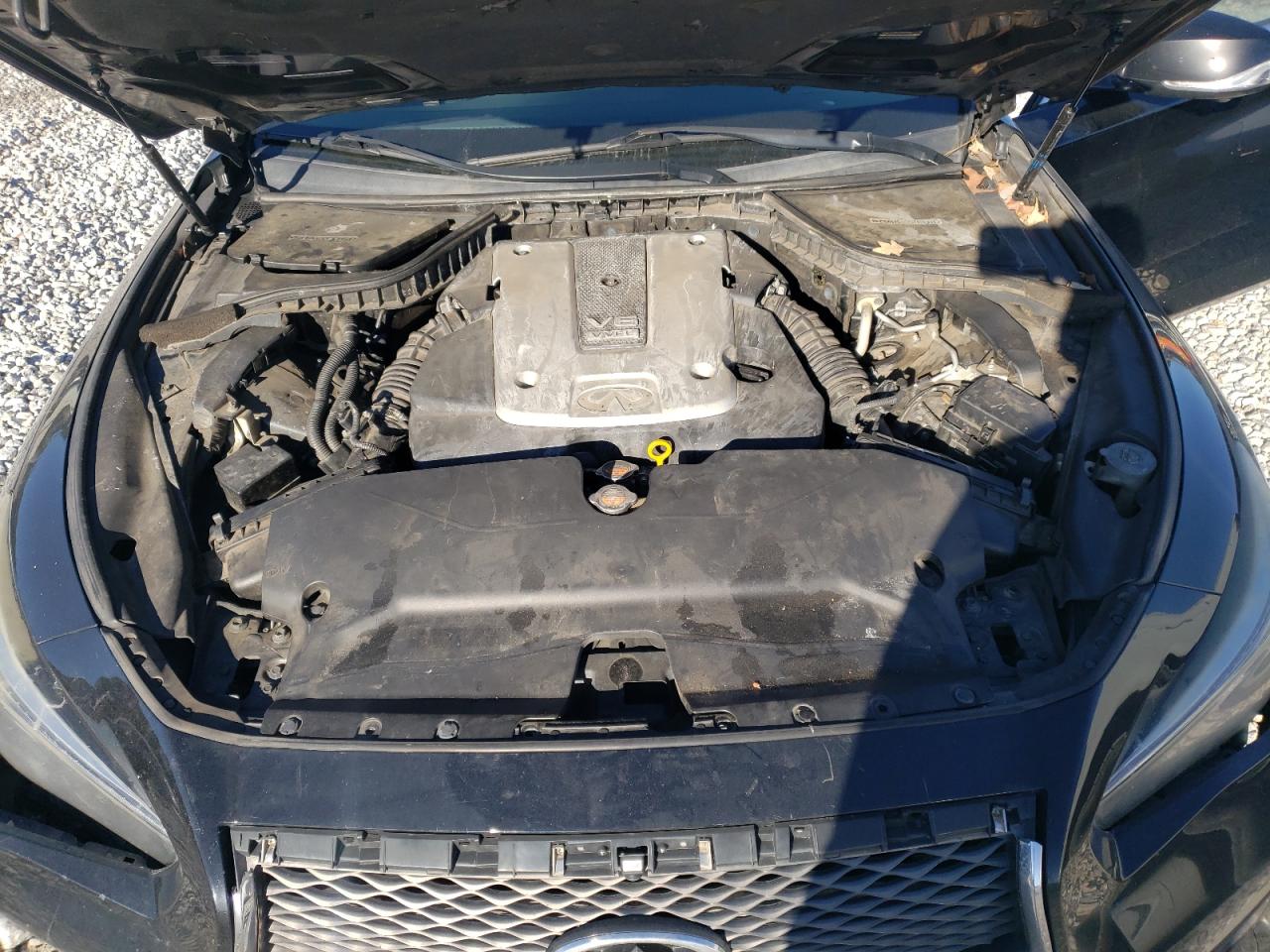 2015 Infiniti Q50 - Image 11