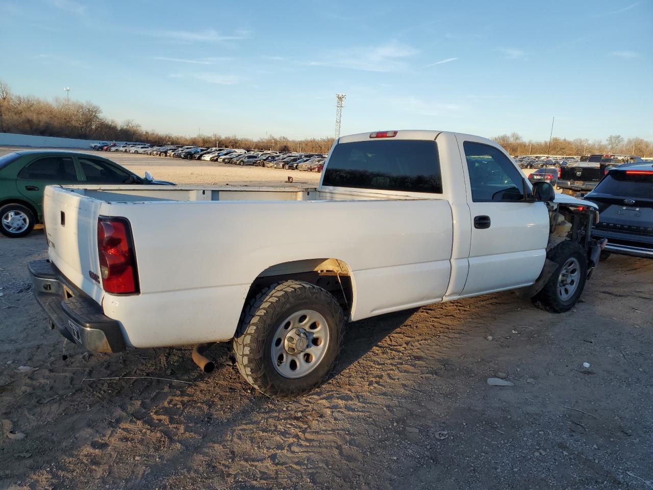 2006 Chevrolet Silverado - Image 3