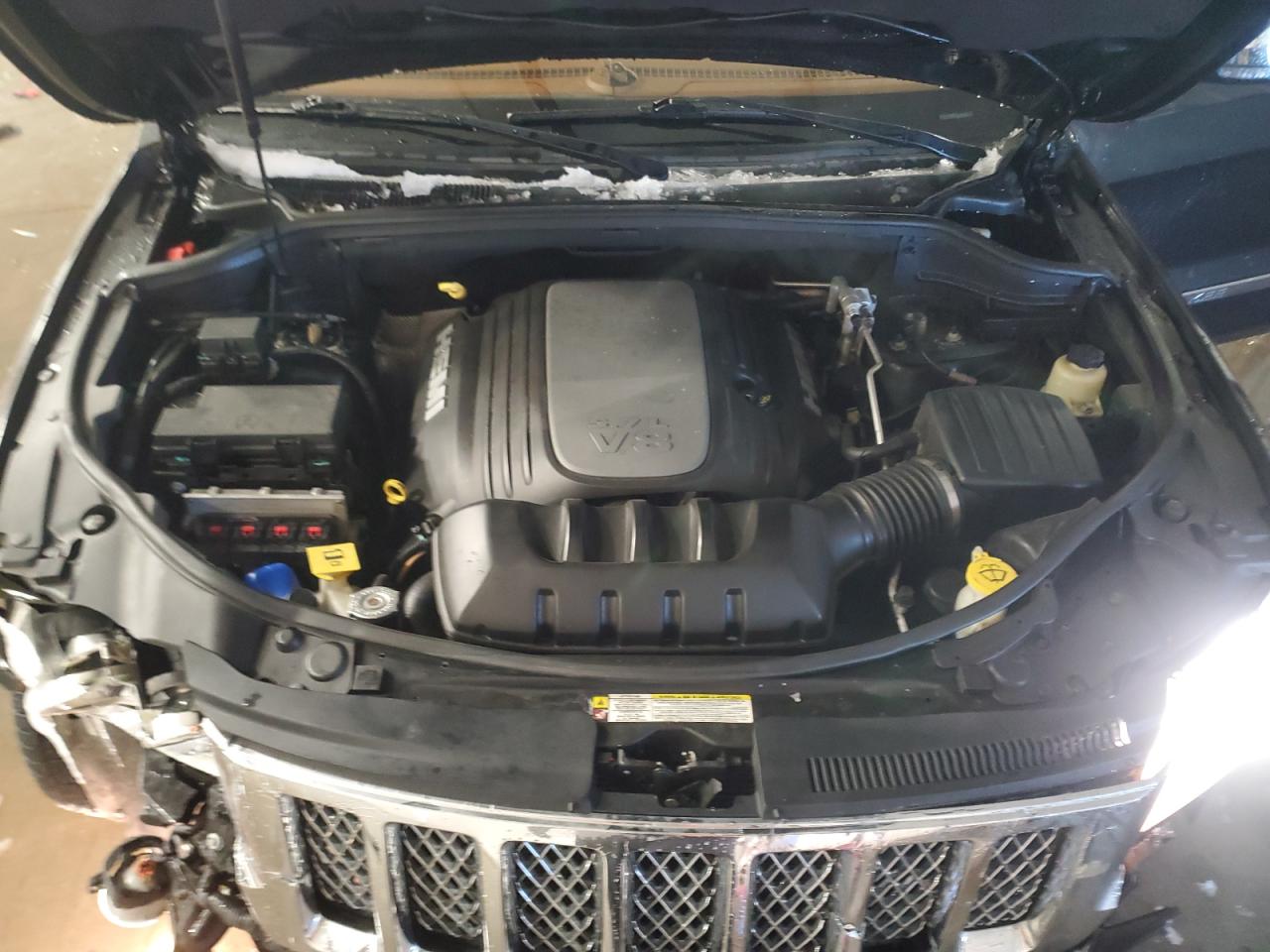 2012 Jeep Grand Cherokee - Image 12