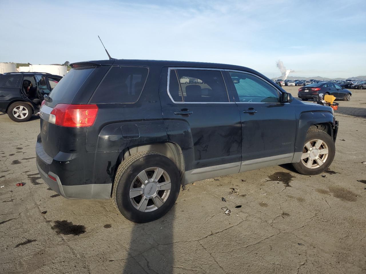 2011 GMC Terrain - Image 3