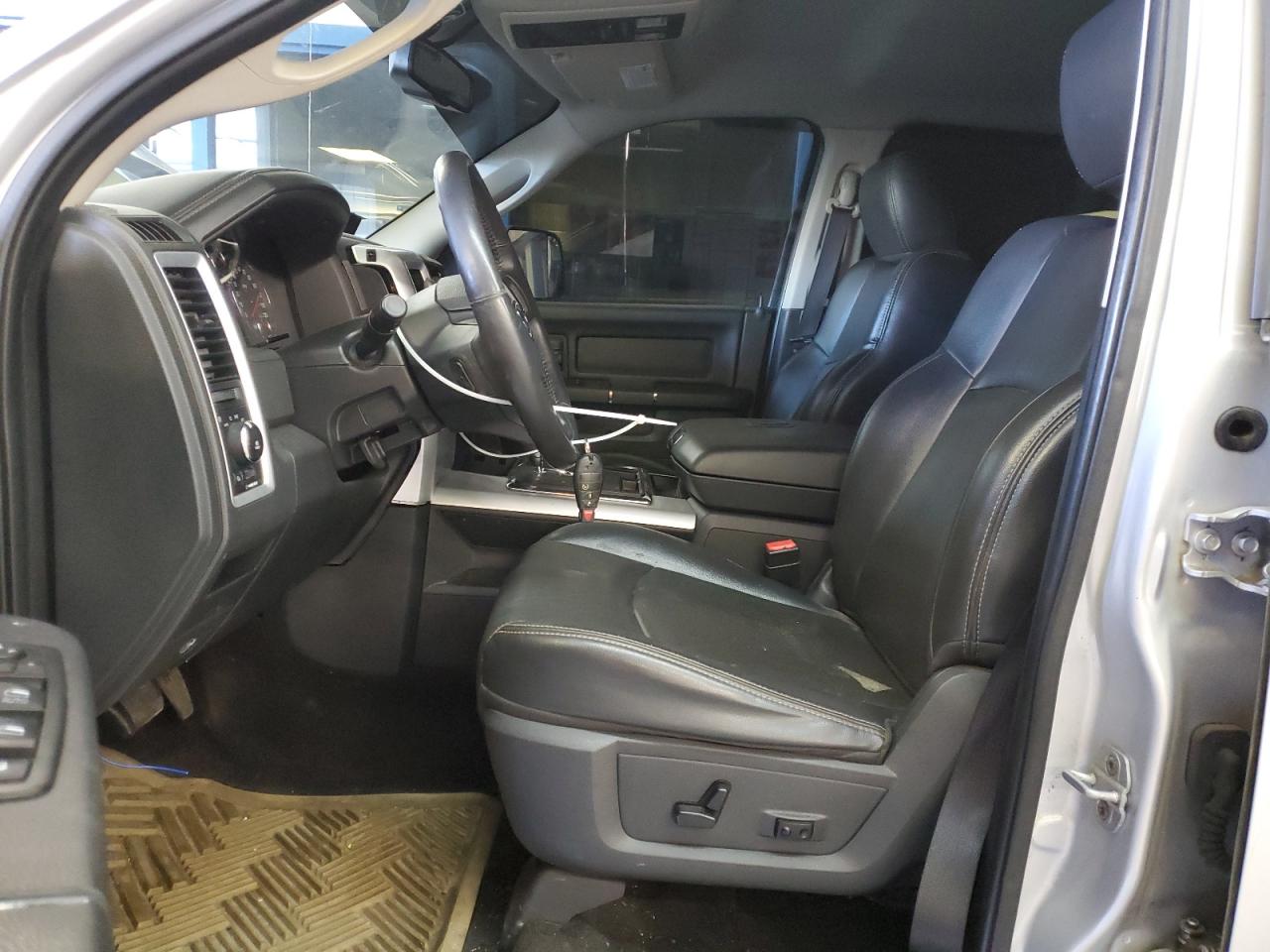 2012 Dodge RAM - Image 7