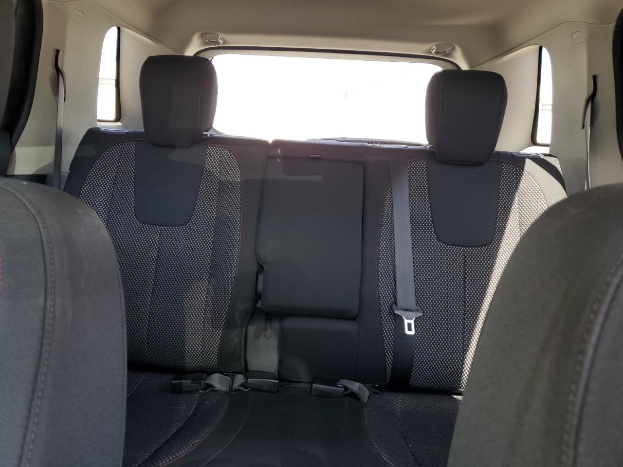 2017 GMC Terrain - Image 10