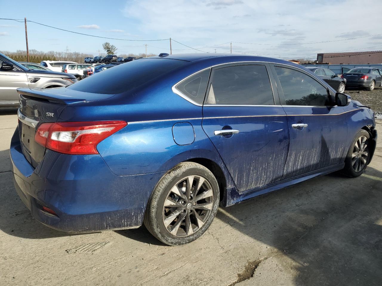 2017 Nissan Sentra - Image 3