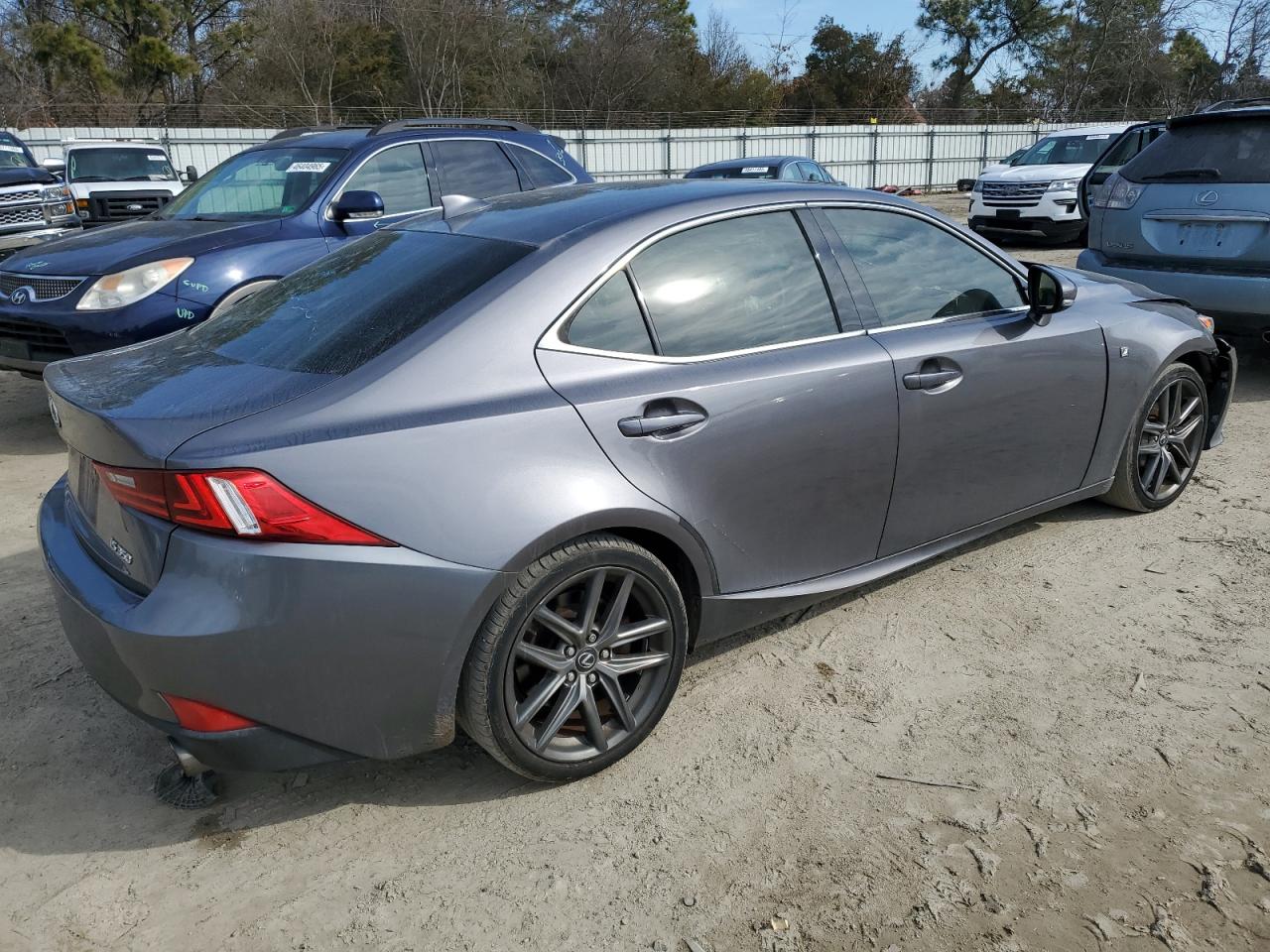 2014 Lexus IS - Image 3