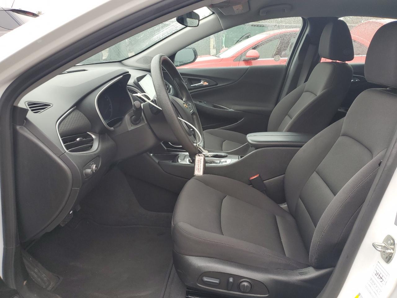 2023 Chevrolet Malibu - Image 7