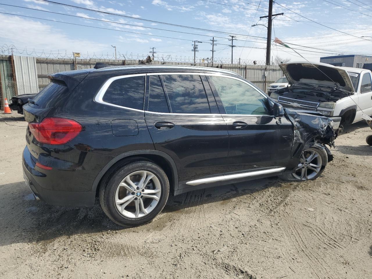 2019 BMW X3 - Image 3
