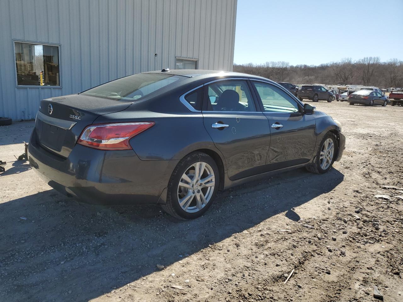 2013 Nissan Altima - Image 3