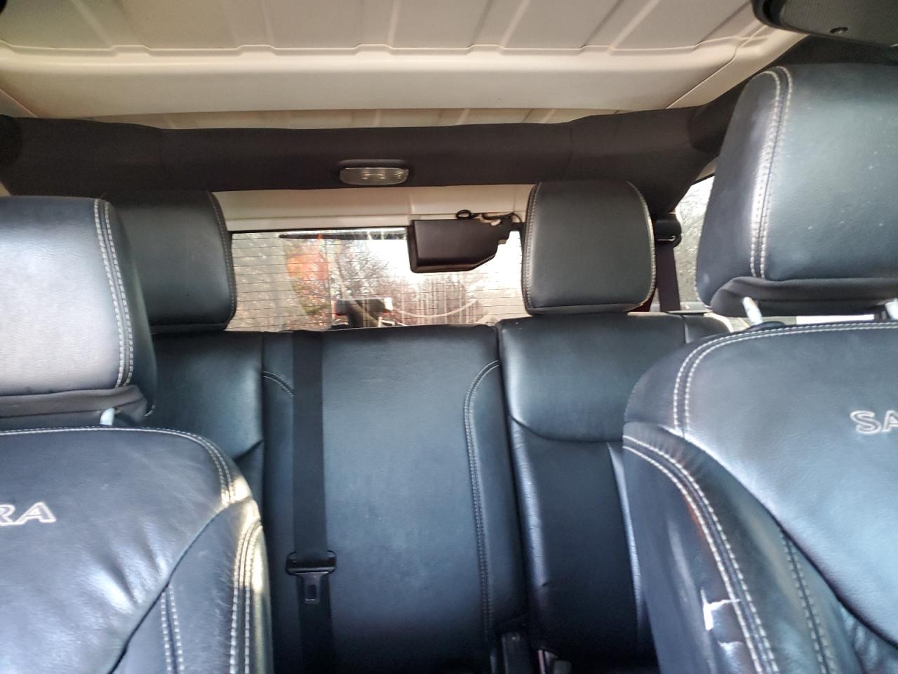 2016 Jeep Wrangler - Image 10
