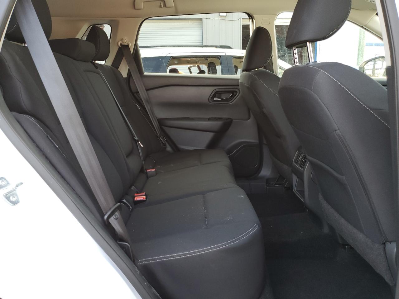 2024 Nissan Rogue - Image 11