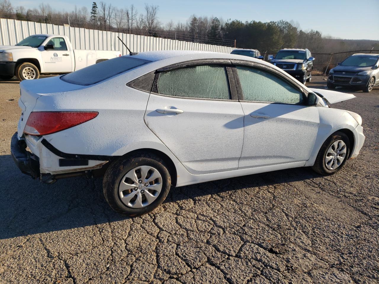 2017 Hyundai Accent - Image 3
