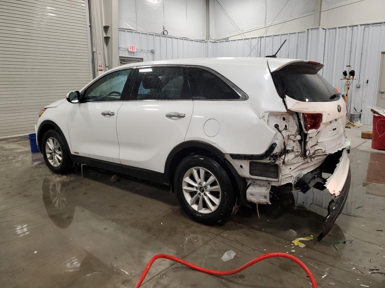 2019 Kia Sorento - Image 2