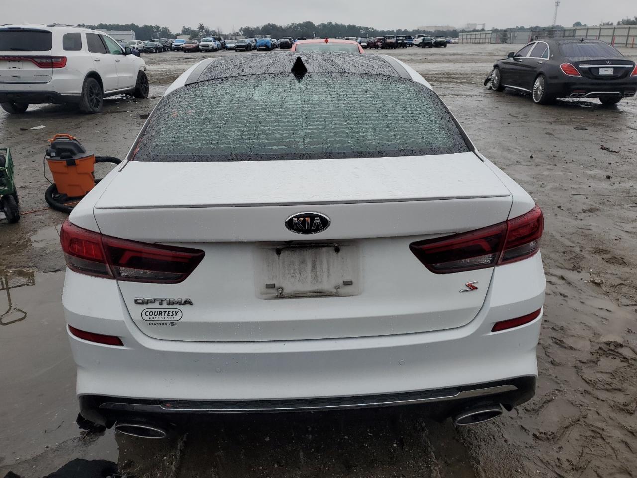 2019 Kia Optima - Image 6