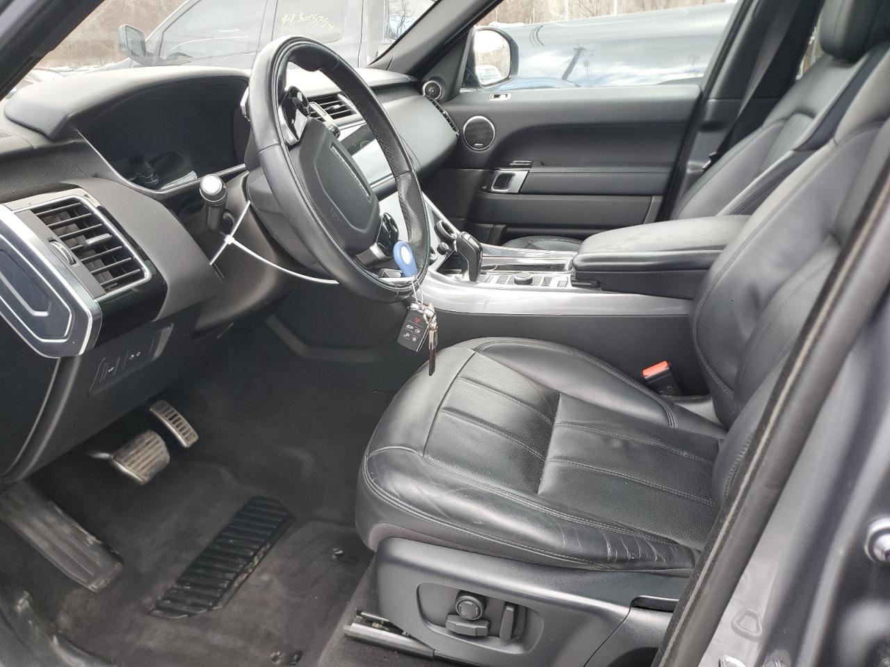 2020 Land Rover Range Rover - Image 7