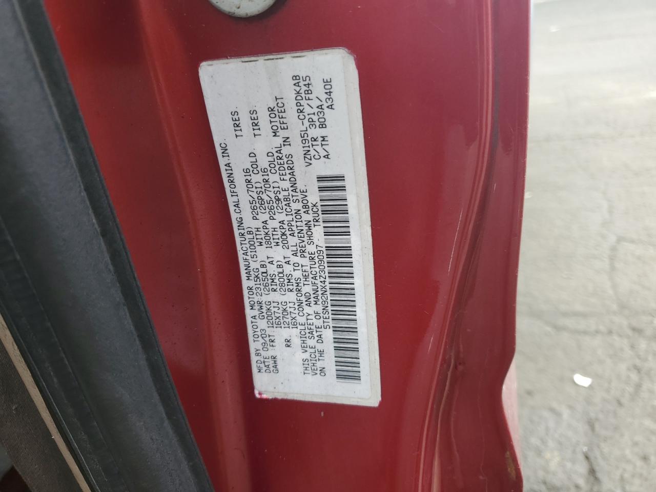 2004 Toyota Tacoma - Image 13