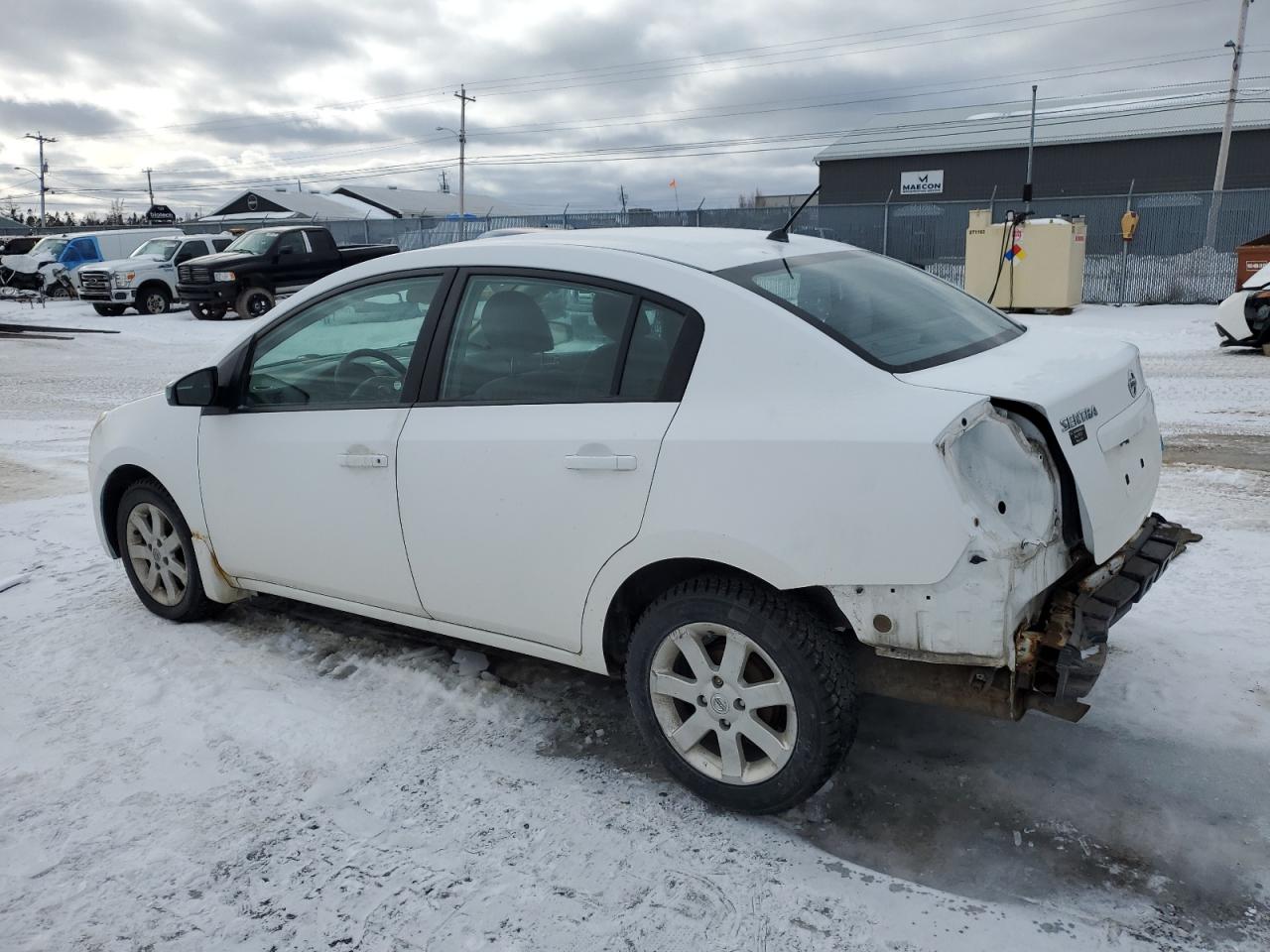 2009 Nissan Sentra - Image 2