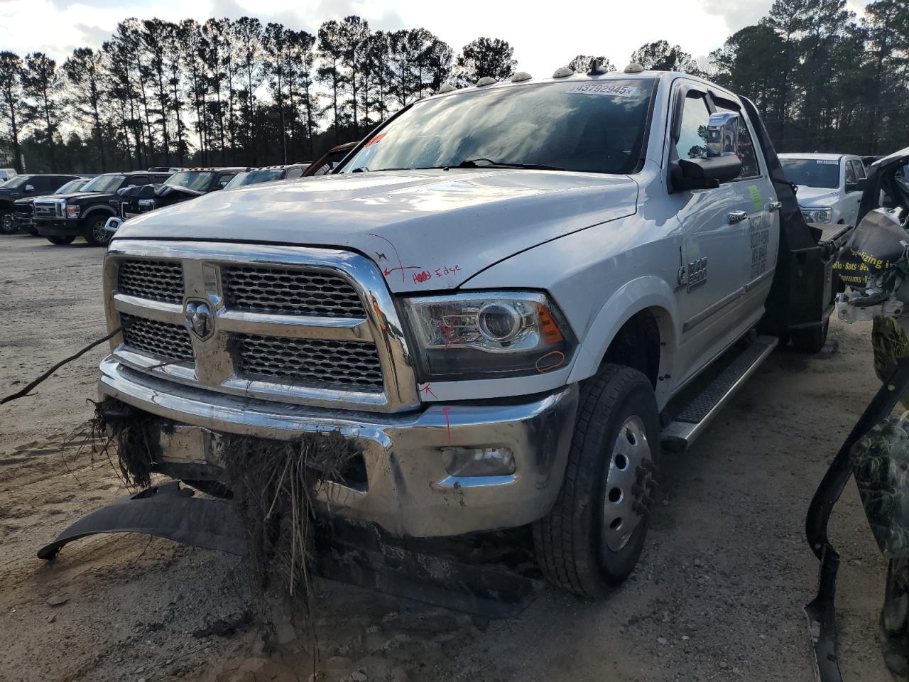 2015 RAM 3500 - Image 1