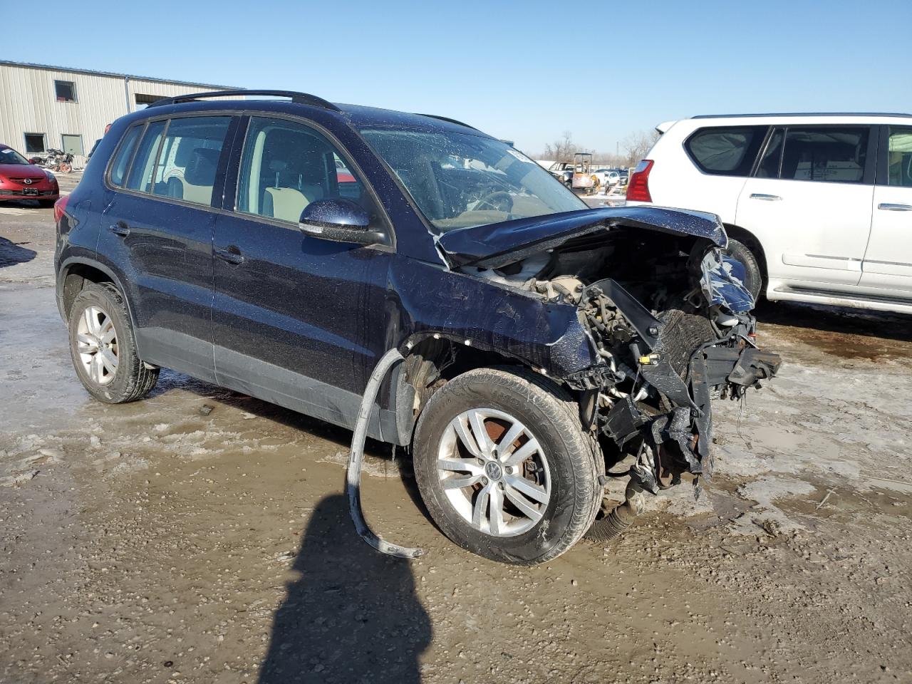 2016 Volkswagen Tiguan - Image 4